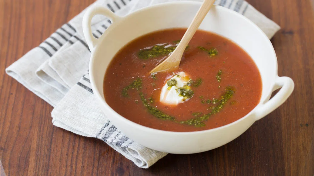 Easy Roasted Red Pepper & Tomato Soup