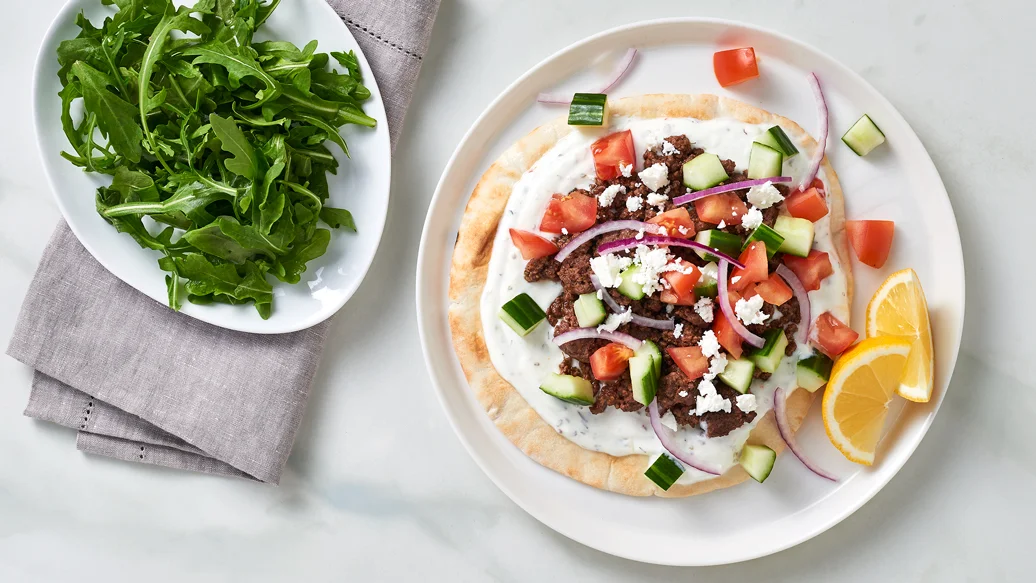 Pizzas au bœuf haché sur pita