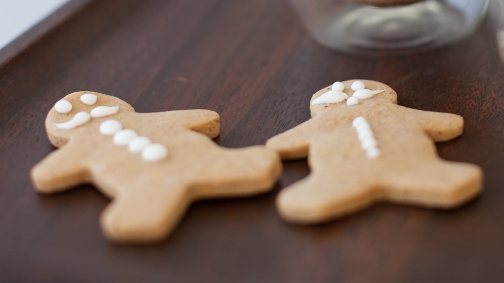 Biscuits de pain d'épices à l'emporte-pièce Recette