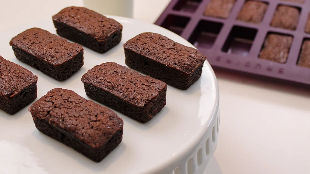 Fudgy Brownie Petites