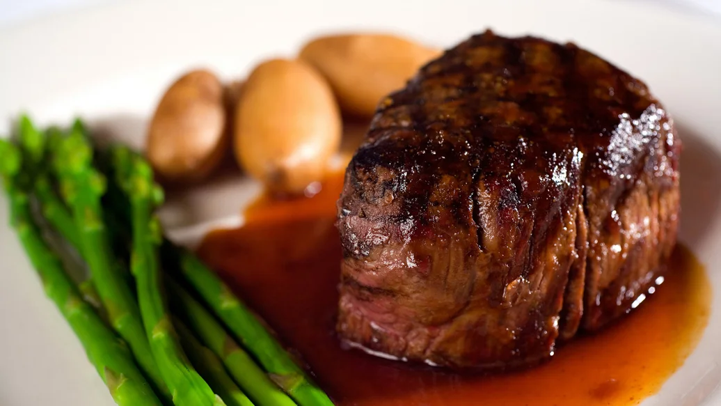 Beef Tenderloin with Pinot Noir Sauce