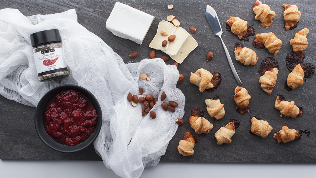 Croissants farcis à la confiture