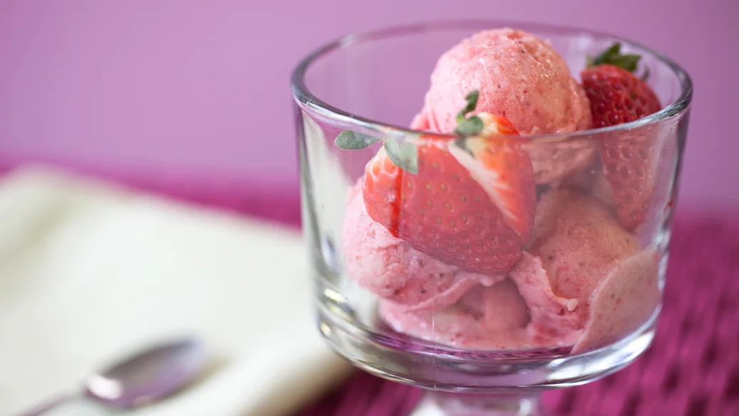 Frozen Strawberry-banana Treat