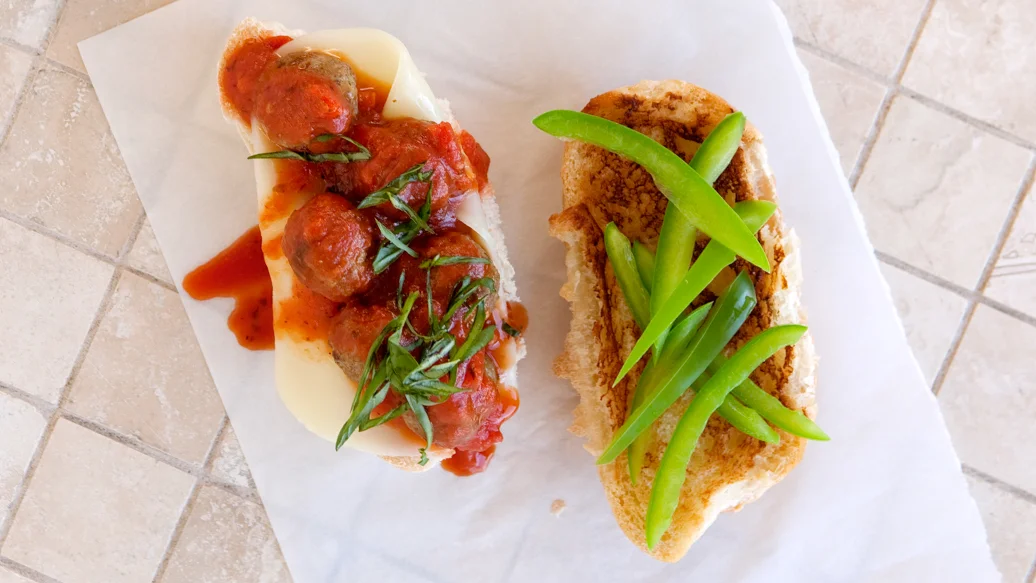 Sandwichs aux boulettes italiennes