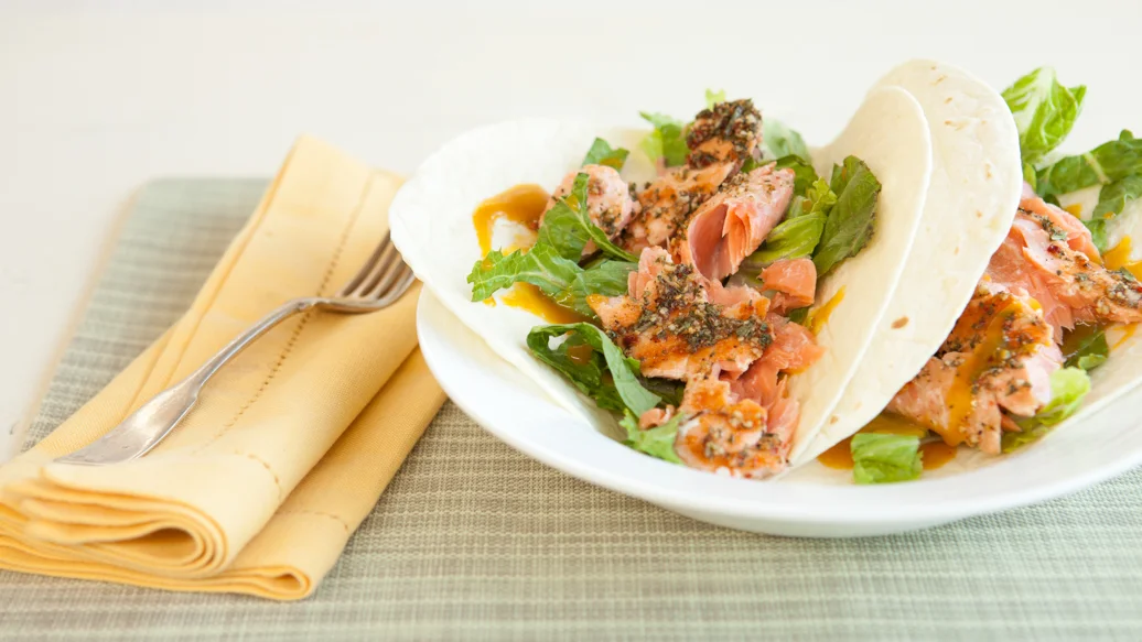 Peppery Maple Salmon Wraps