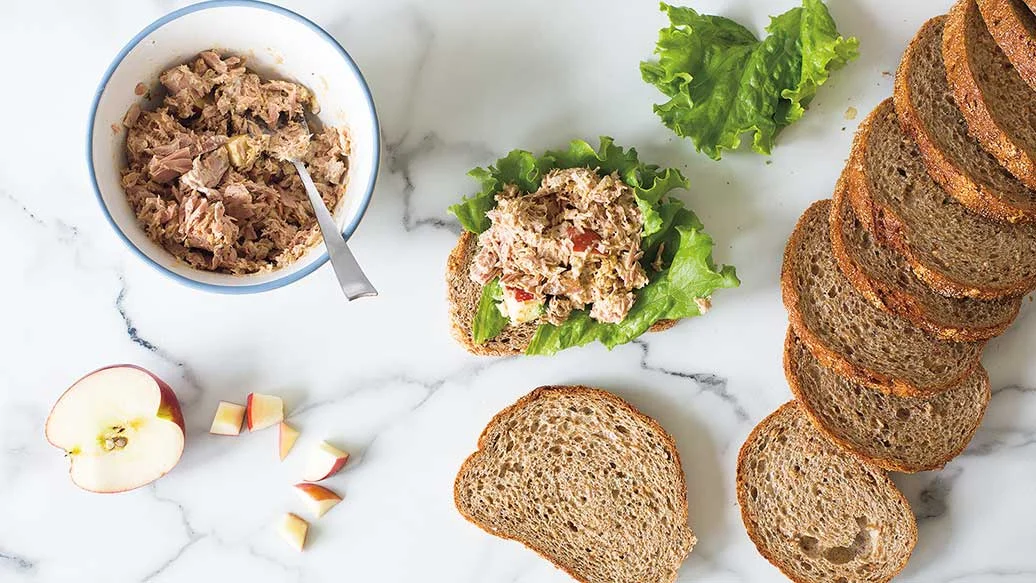 Sandwich au thon et aux pommes