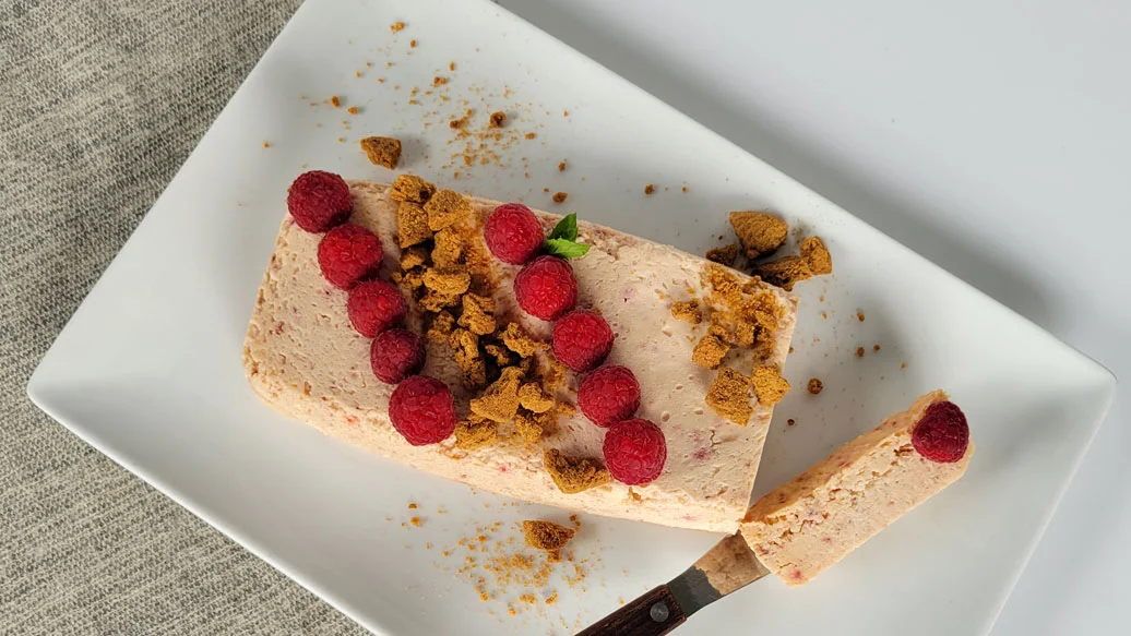 Gâteau au fromage tourbillon de baies à l’étuveuse