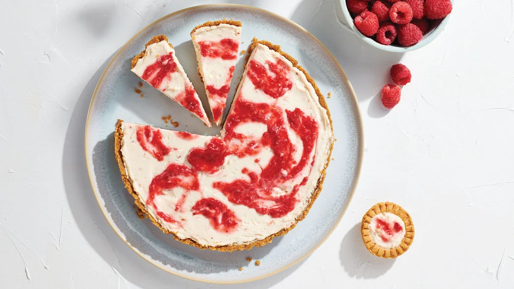 Berry Swirl No-Bake Cheesecake